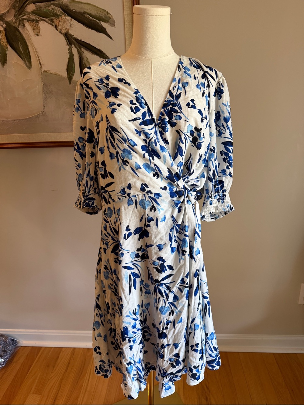 NWT-Banana Republic White and Blue Floral Wrap Midi Dress- size 20